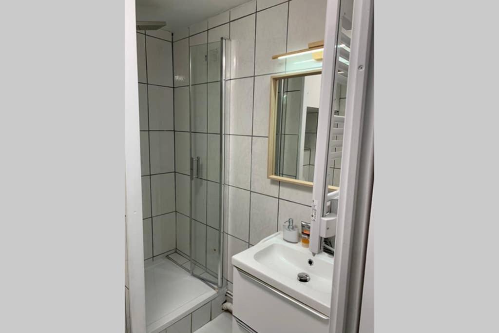 La Belle Etoile Apartment Нуази-ле-Гран Екстериор снимка